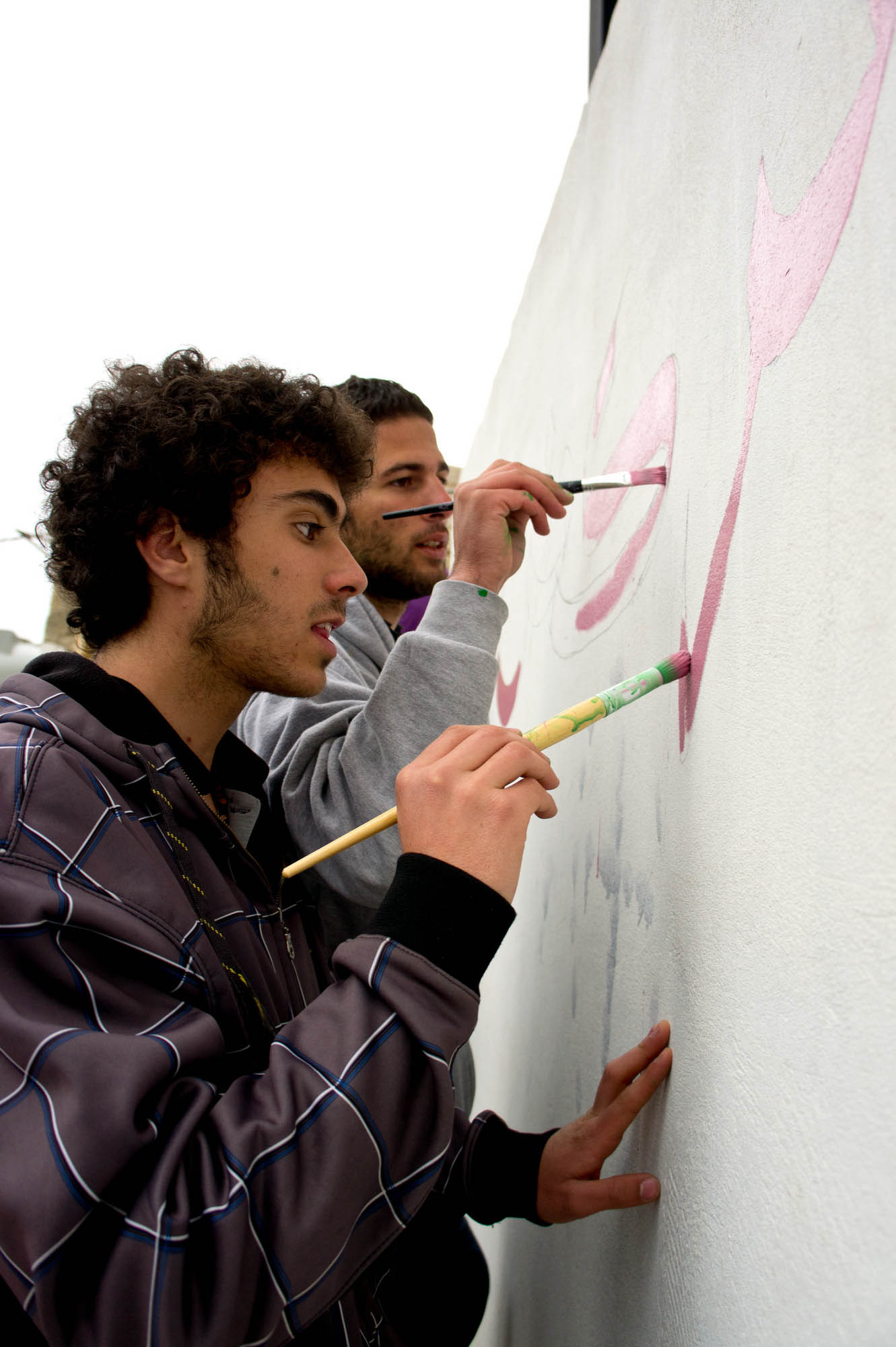 Come il vento (Like the Wind), 2013, Becharre, Libano, documentazione dell'intervento sui muri della città
