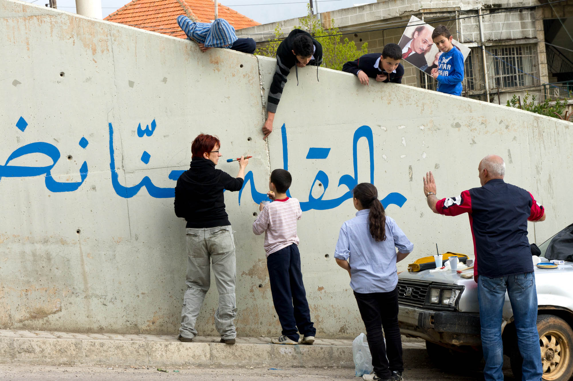 Come il vento (Like the Wind), 2013, Becharre, Libano, documentazione dell'intervento sui muri della città