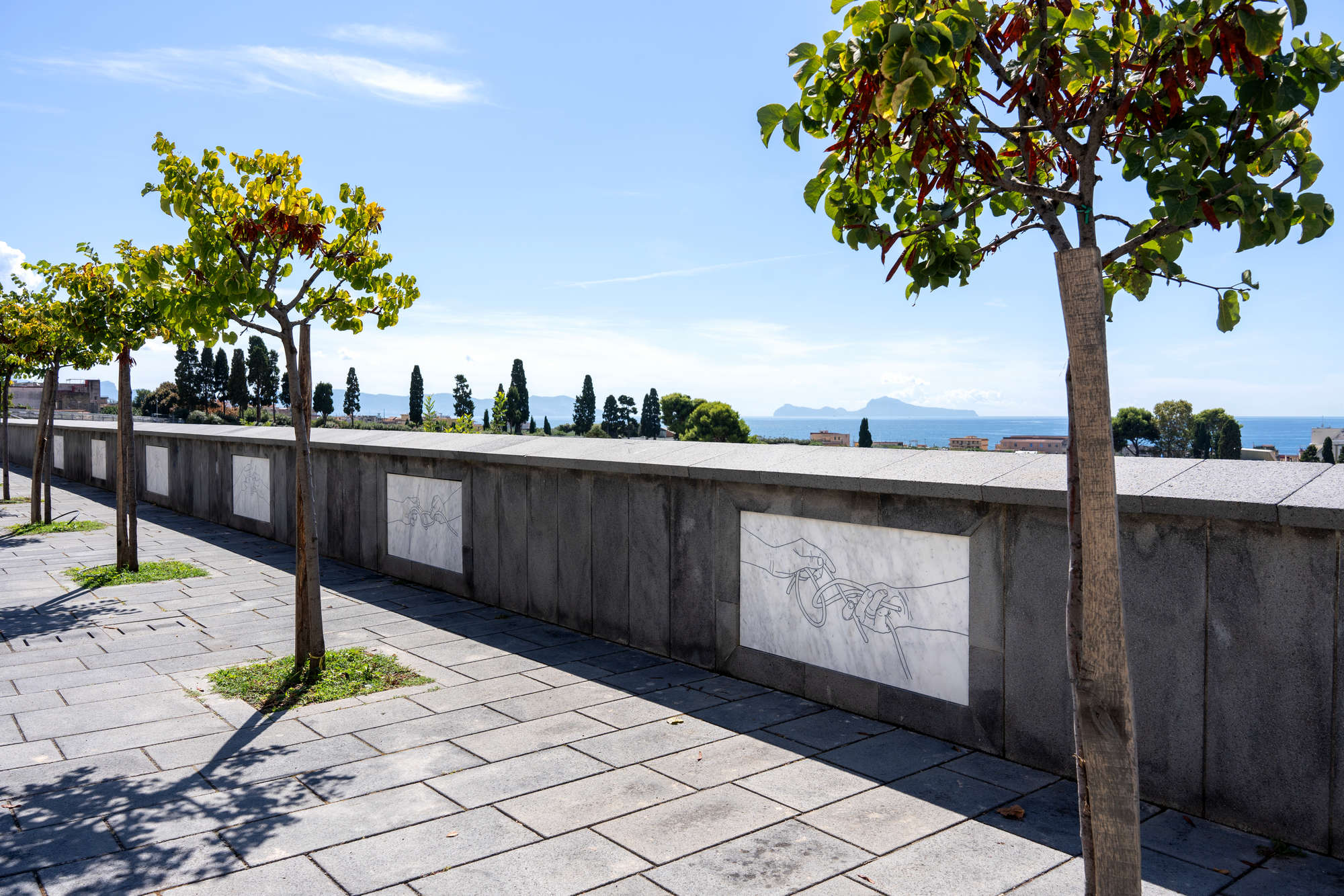 Seconda mano - veduta generale dei marmi